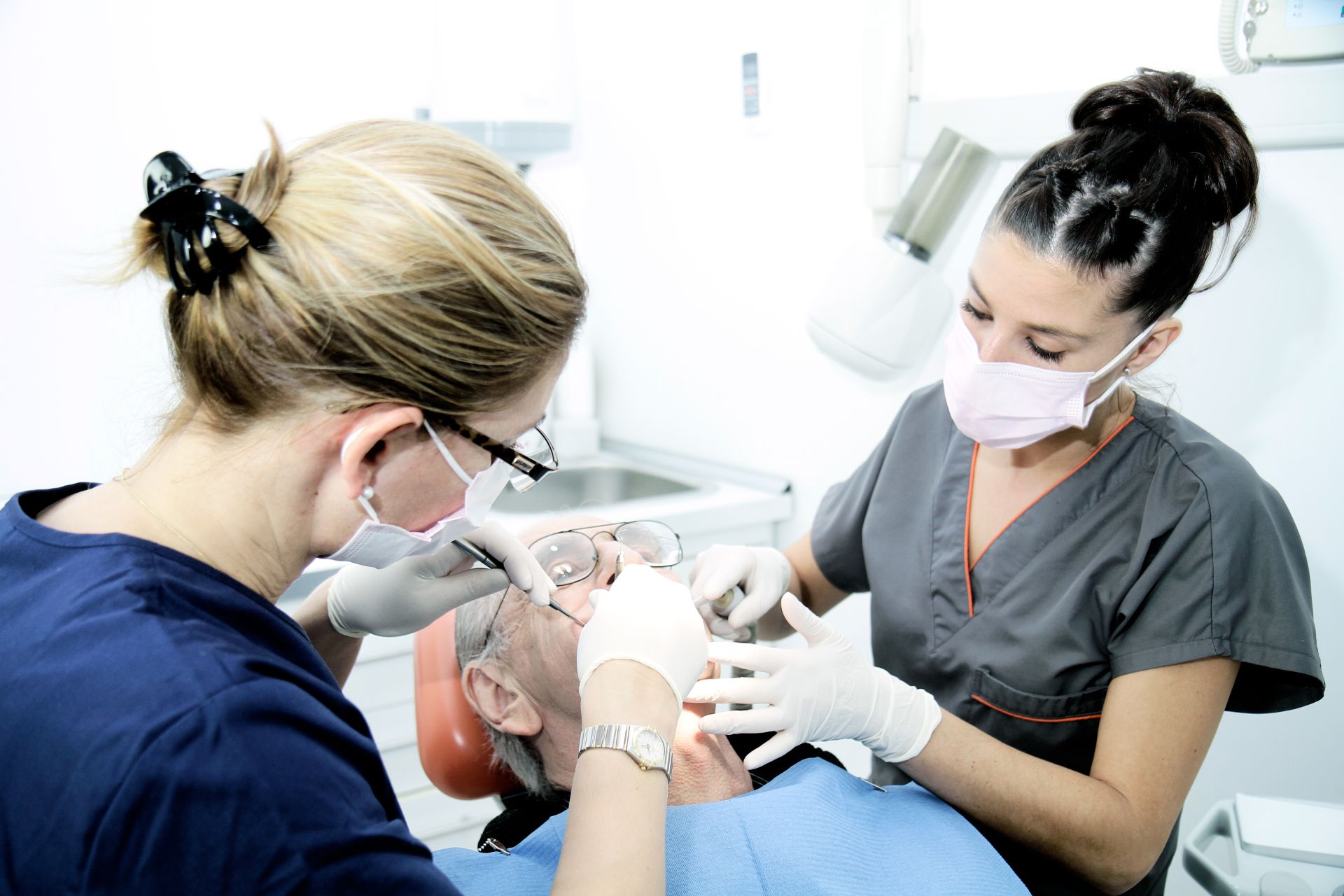 Tratamiento dental en Imagen Dental